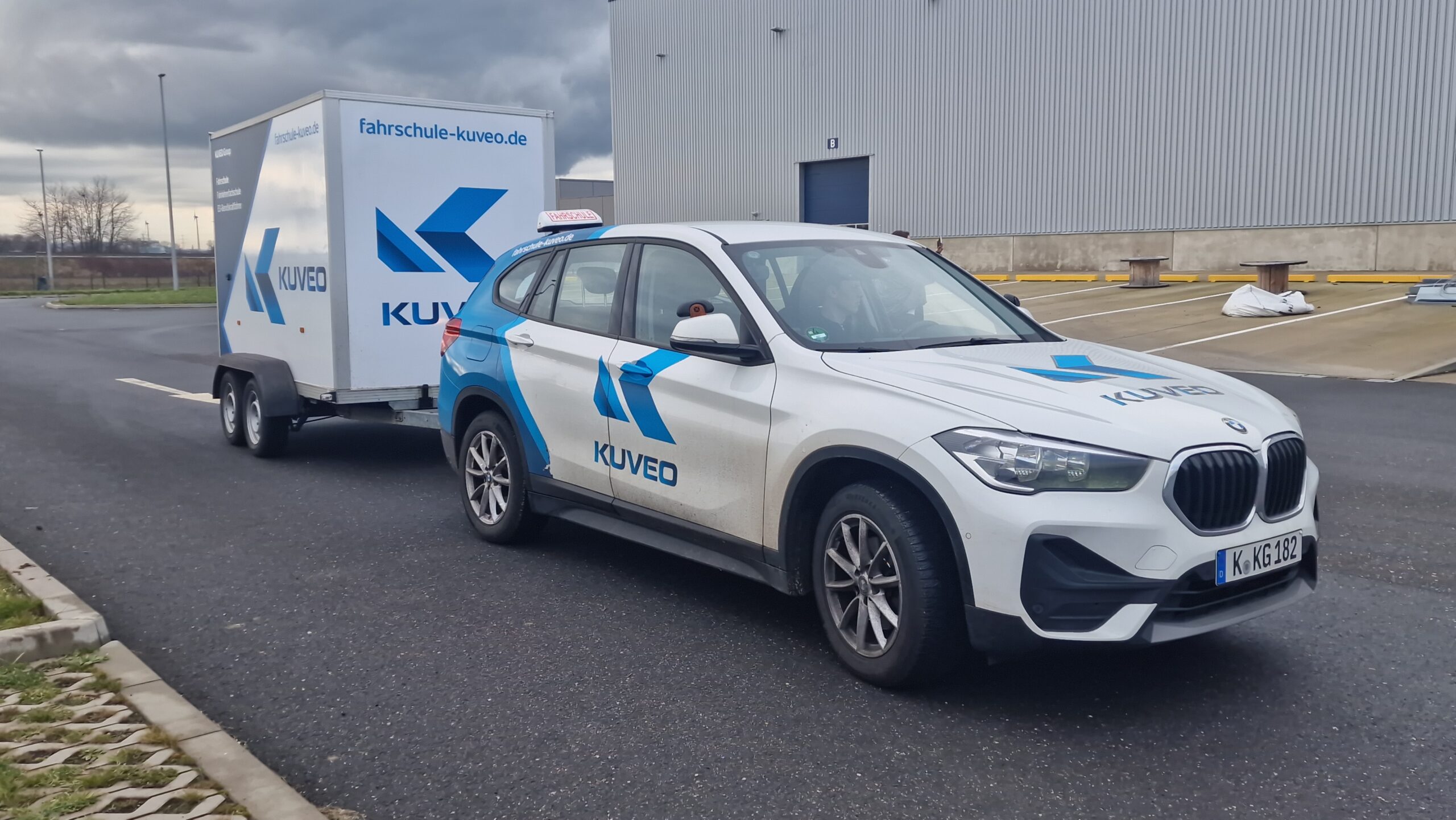 Anhänger Führerschein erlangen bei Kuveo Köln