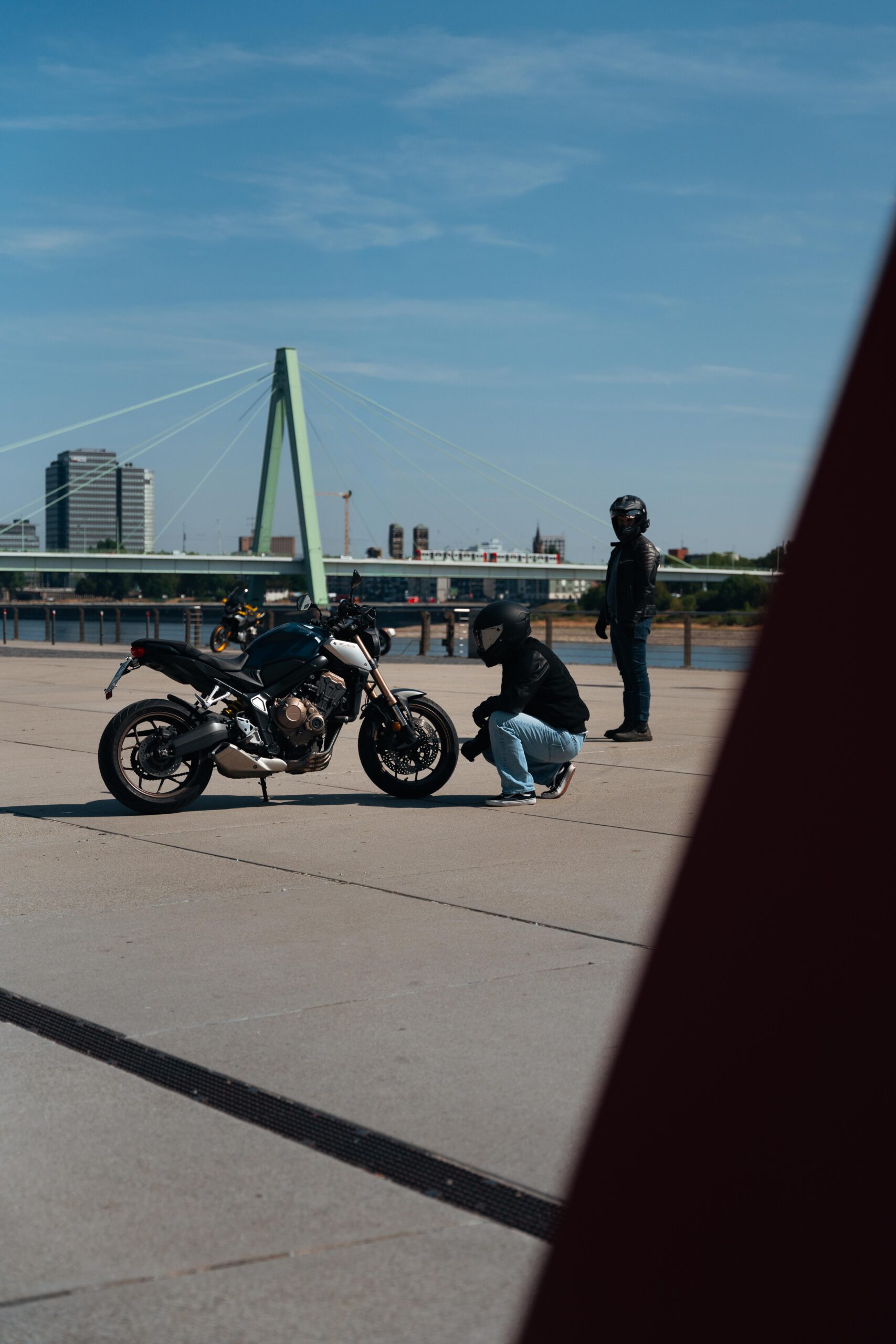 Motorrad Führerschein Köln - Fahrschule Kuveo