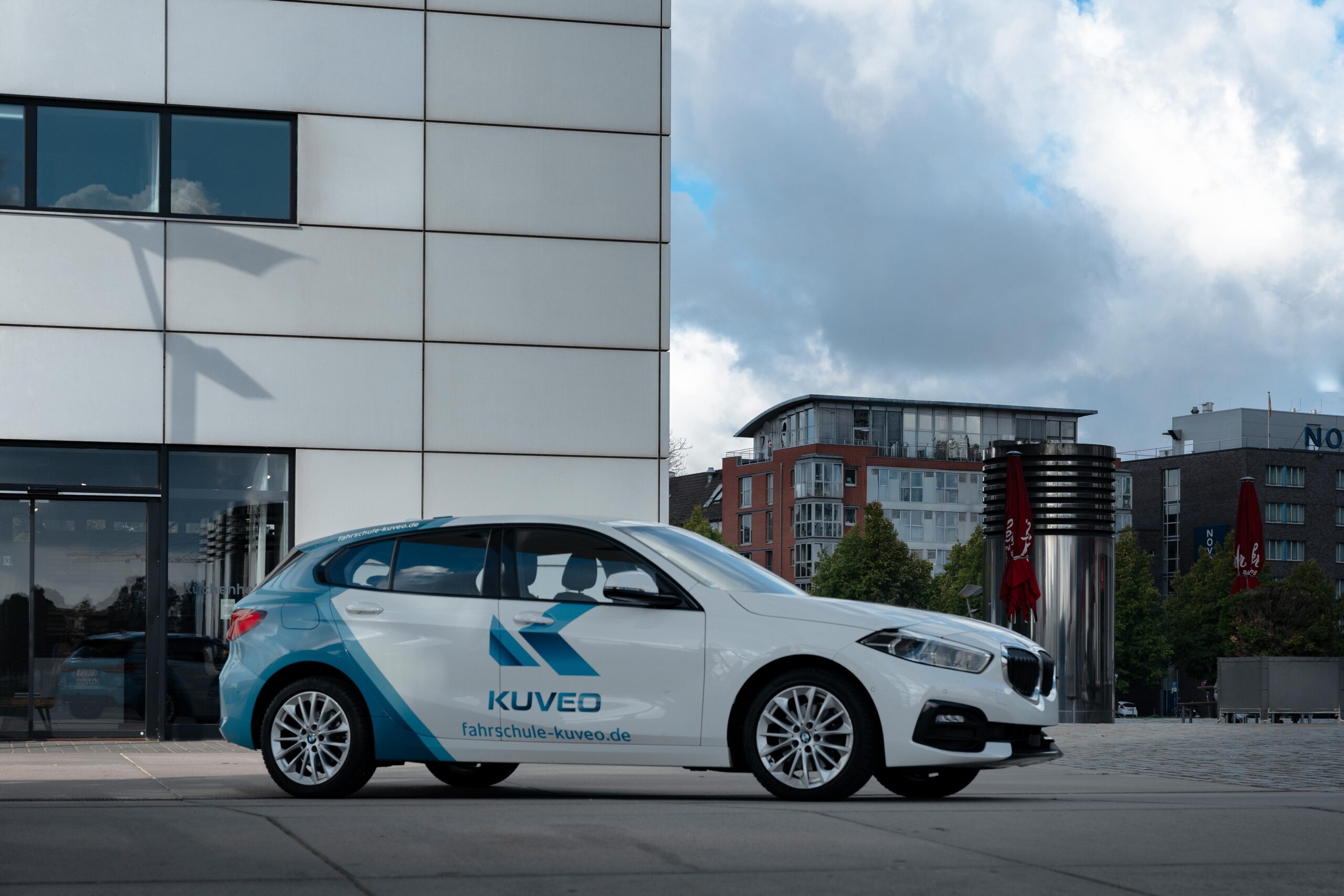 Kuveo Fahrschule Köln